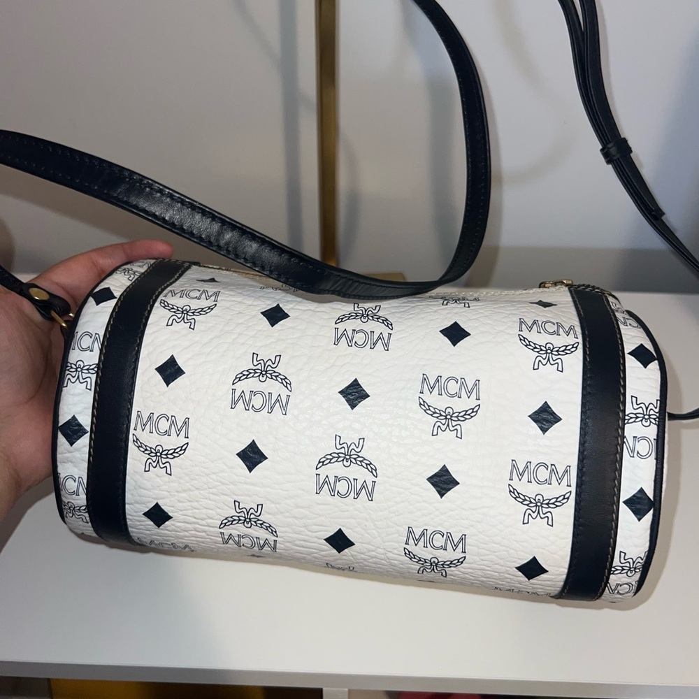 MCM Papillon Crossbody Bag - Picture 6 of 12